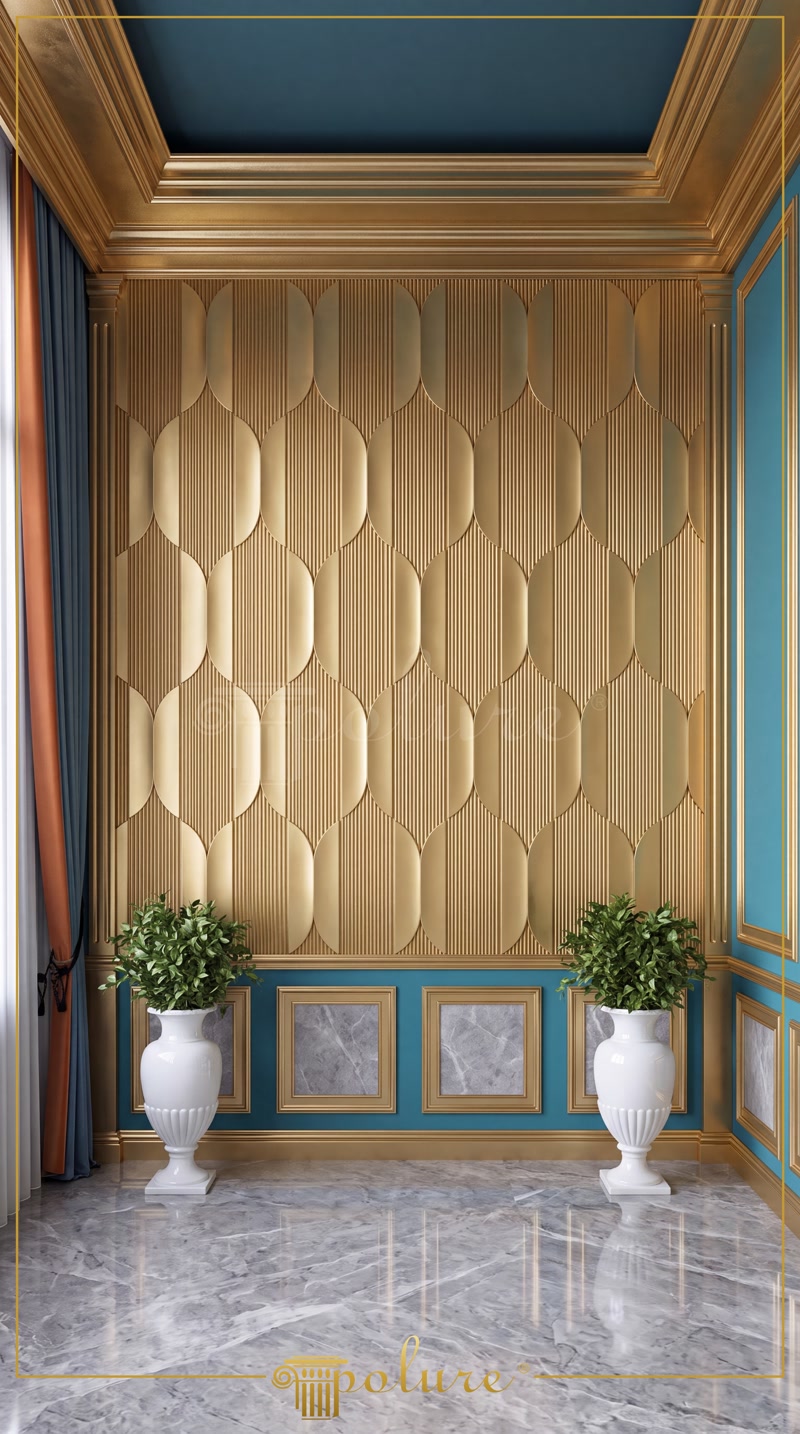 Üst tarafı dikey altın sarısı çizgili panellerle, alt tarafı ise mavi lambri sistemleriyle döşenmiş duvar tasarımı.