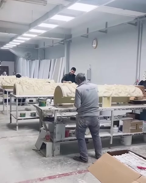Poliüretan 60 cm Sütun Ayağı Modelleriyle Silindirik Sütun İmalatında Estetik ve Dayanıklılık — 0:04