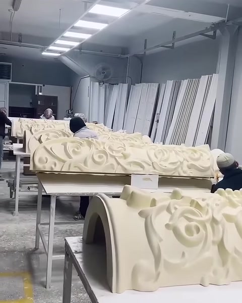 Poliüretan 60 cm Sütun Ayağı Modelleriyle Silindirik Sütun İmalatında Estetik ve Dayanıklılık — 0:11