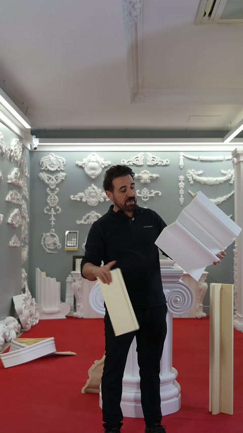 Profil parçalarının arka yüzeyleri ve birleşme yönleri görülüyor