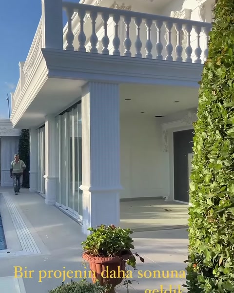 3D Mimari Çizim ile Poliüretan Dekorasyon Ürünleriyle Villa Dış Cephe Modellerinde Estetik Dönüşüm — 0:15