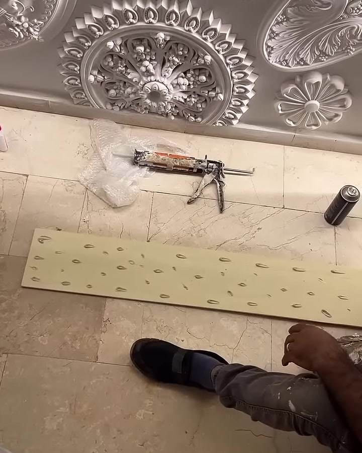 Poliüretan 3D Desenli Panel Modelleriyle Dekoratif Duvar Uygulaması