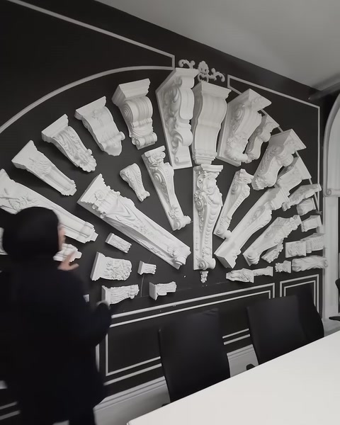 Polure Showroom Turu: Hafif ve Dayanıklı Poliüretan Dekorasyon Ürünleri