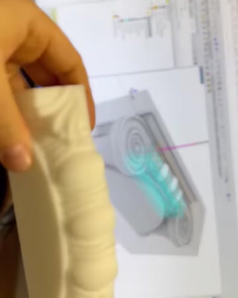Fiziksel bezeme numunesi dijital tasarımla karşılaştırılıyor