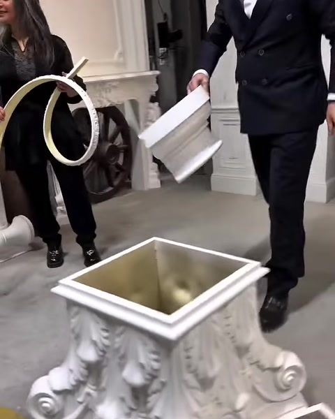 Esnek dekoratif çıta ve kavisli profiller müşterilere tanıtılıyor