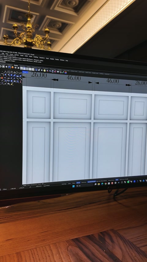Rhino modelinde simetrik bölümlere ayrılmış beyaz dekoratif panel tasarımı.