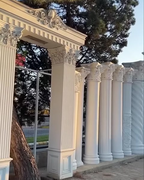 Polure Poliüretan Sütun Başlıkları ile Modern ve Klasik Mimari Dokunuşlar — 0:07
